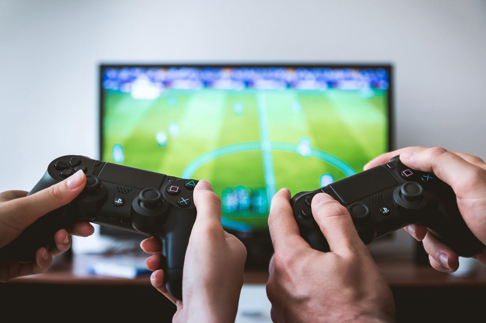 How your favorite video games give you a cognitive boost