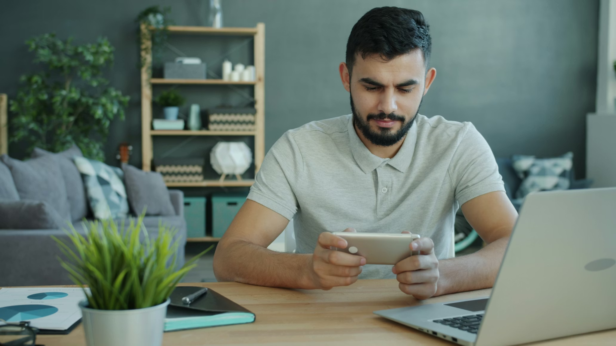 Why some gaming platforms become a habit while others get left behind