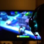 Earning While Gaming: How Gaming Platforms Let You Monetize Your Skills